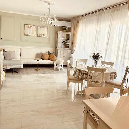 Maison Royale Luxurious *